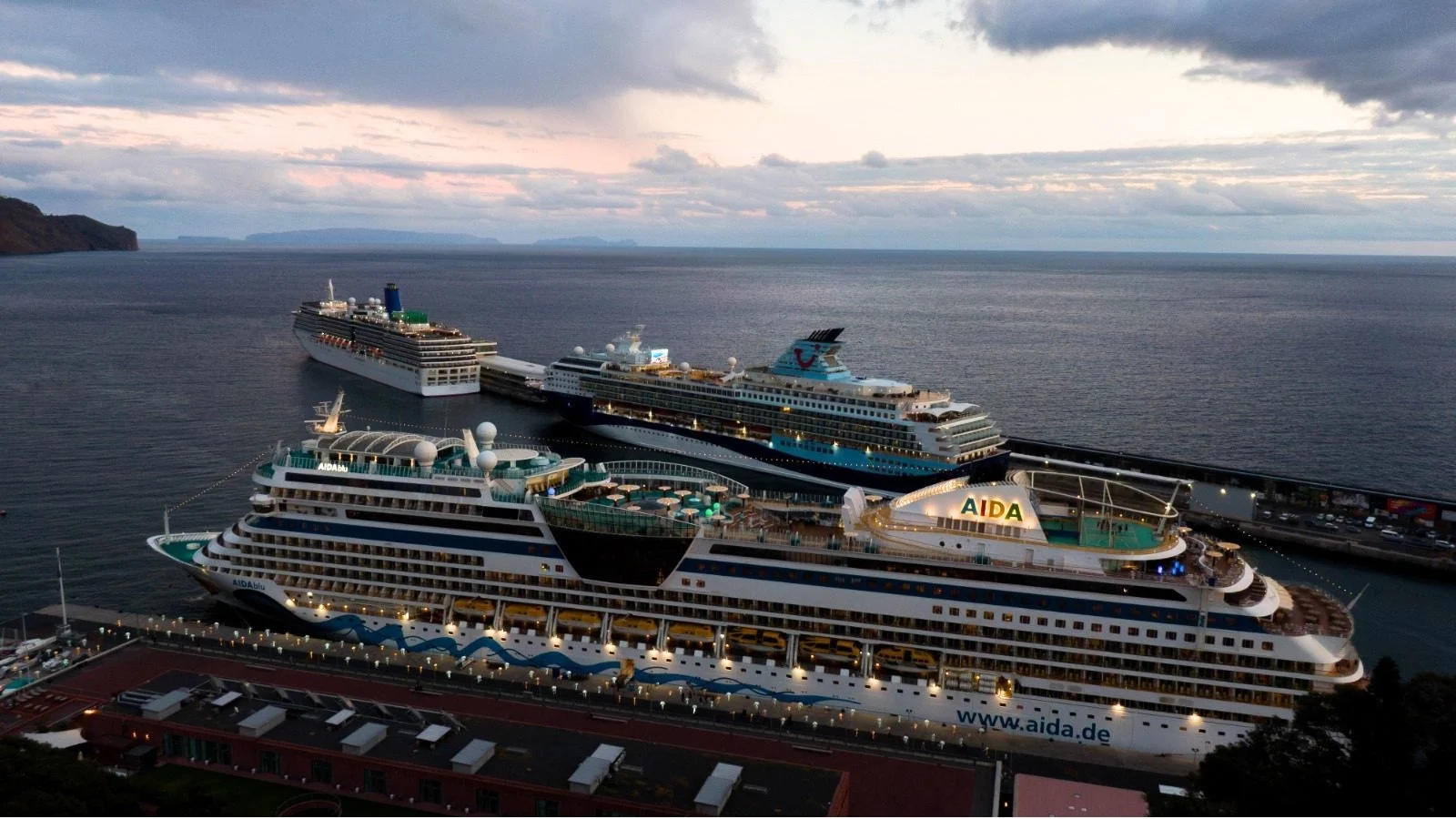 Cruises blijven steeds vaker overnachten in Funchal op Madeira